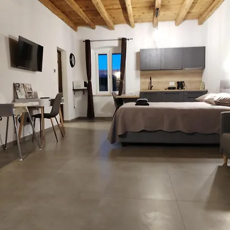 Apartment Ivor
