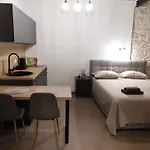 Ivor Apartment
