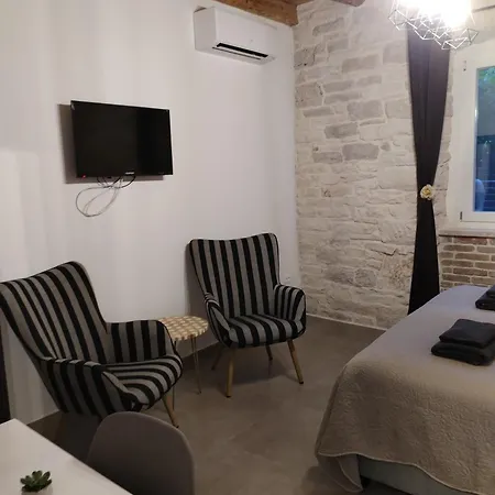Ivor Apartman